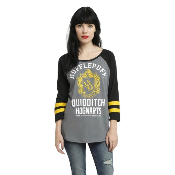 Harry Potter Hufflepuff Quidditch Raglan - Picture 2 of 4